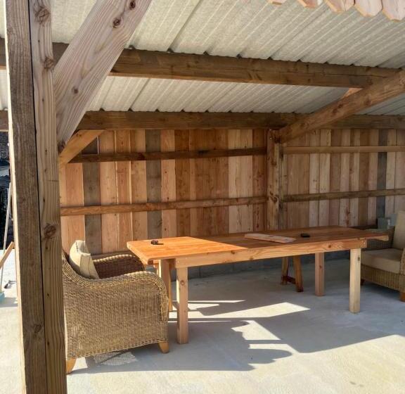 住宿加早餐  La Ferme De La Truffe Chambres D Hôtes