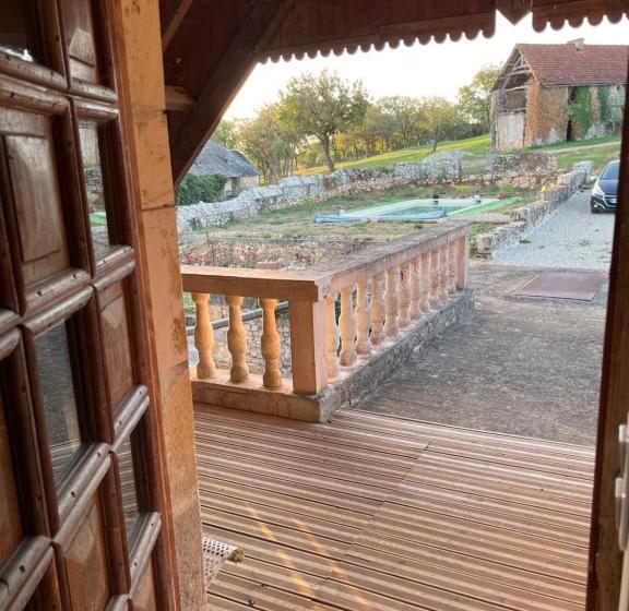 住宿加早餐  La Ferme De La Truffe Chambres D Hôtes