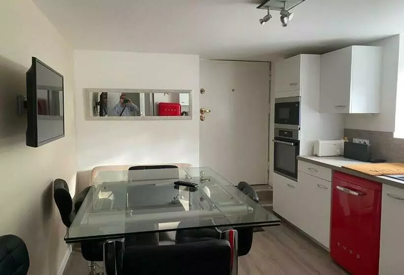 تختخواب و صبحانه Miramar Parc