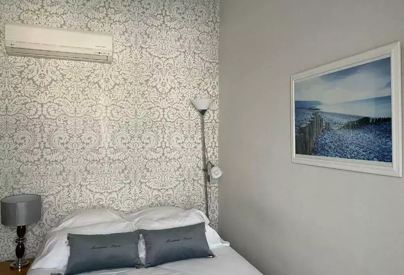 تختخواب و صبحانه Miramar Parc