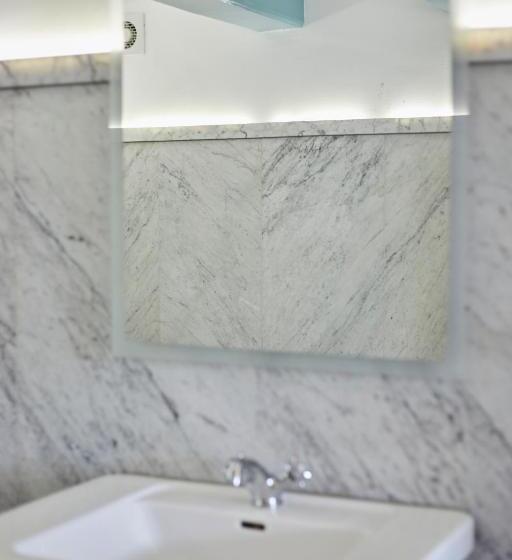 مبيت وإفطار Modern Canal House Loft   City Center