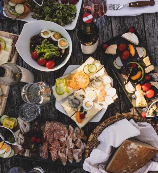 تختخواب و صبحانه Weingut Peter Grill