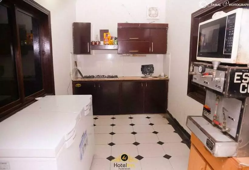 هتل Inn Hyderabad