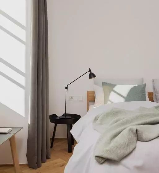 Marktbar Studios   Boutique Apart