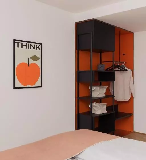 Marktbar Studios   Boutique Apart