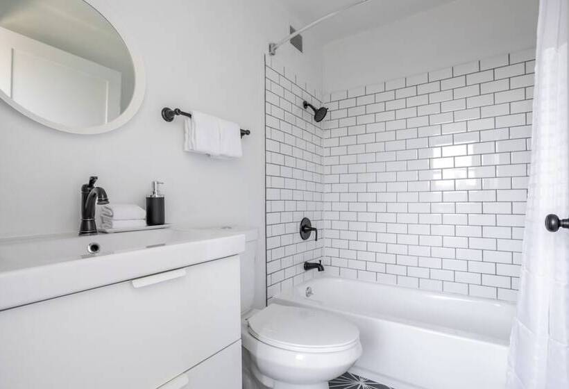 Reside Seattle Downtown, A Wyndham Residence