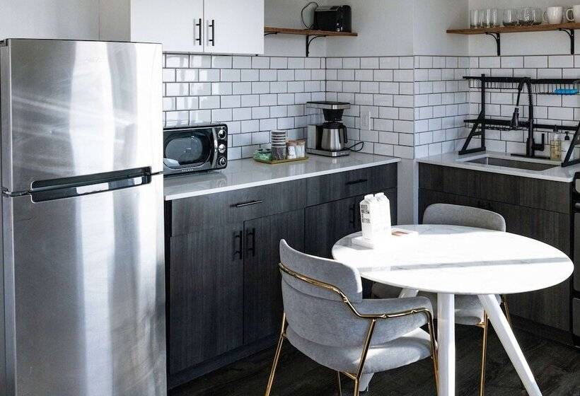 Reside Seattle Downtown, A Wyndham Residence