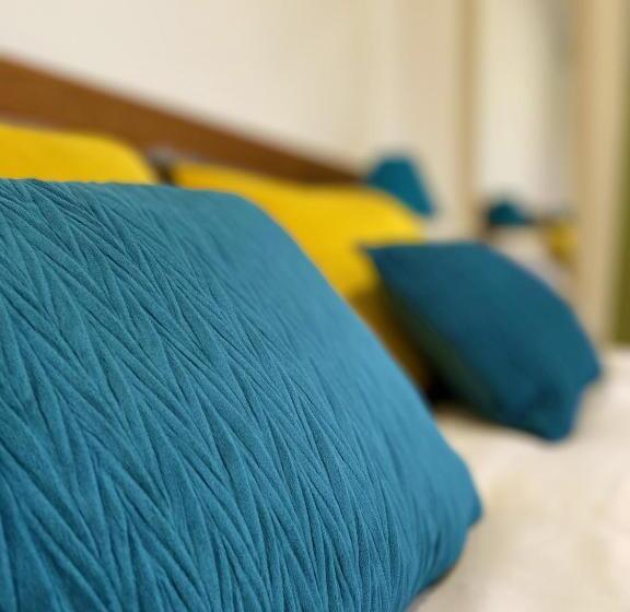 بنسيون Chalé D Angra Guest House