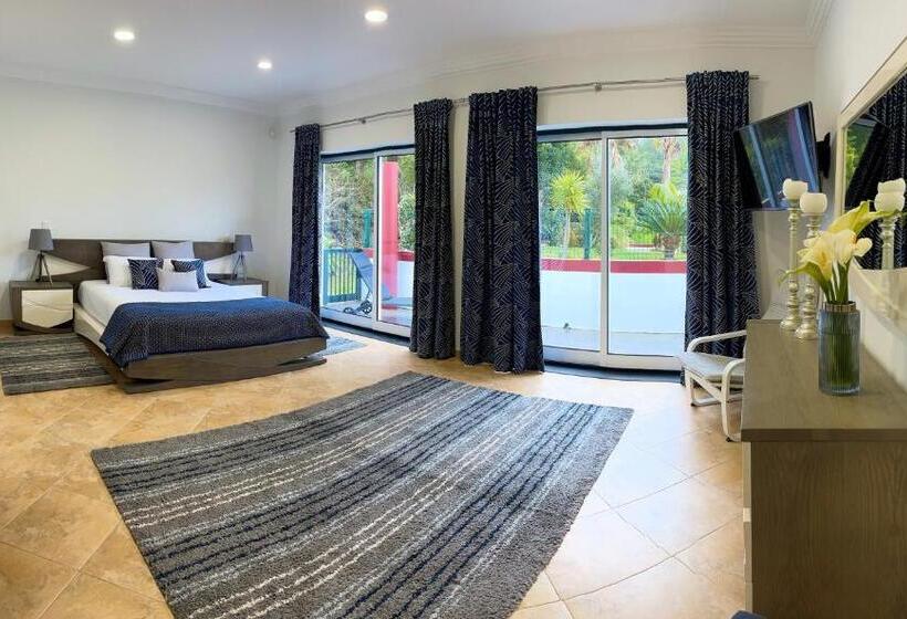 بنسيون Chalé D Angra Guest House