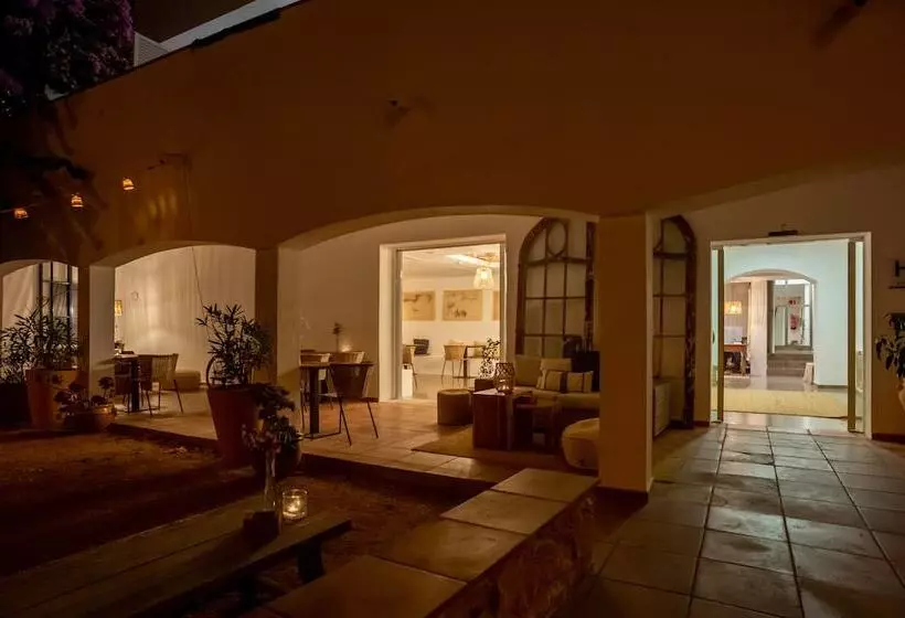 Majatalo Hostal Es Niu De Tamariu