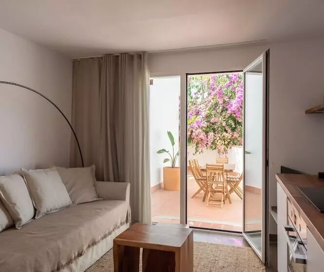 Majatalo Hostal Es Niu De Tamariu