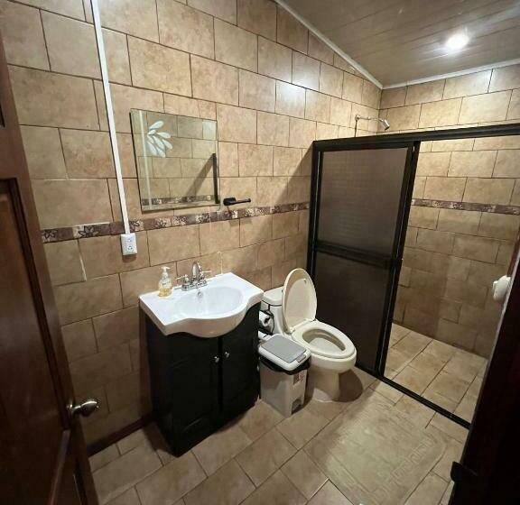 펜션 Hostel Casa Tamarai