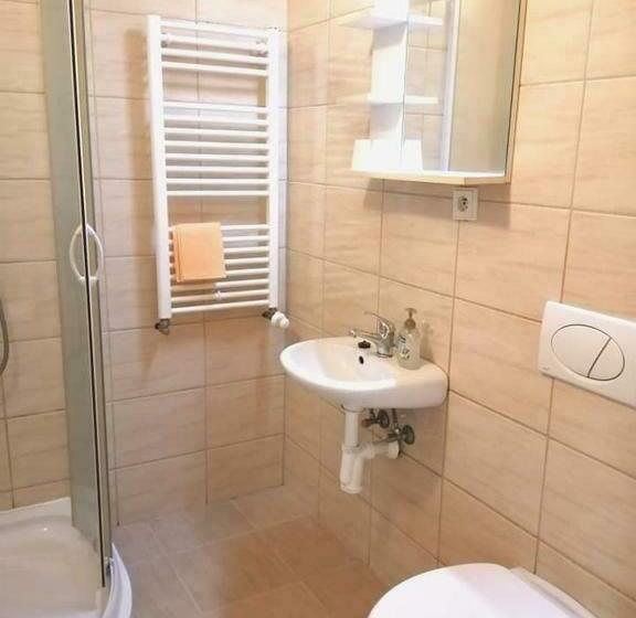 بنسيون Lesní Restaurace Harrachovka