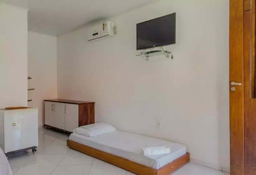 ペンション Pousada Casanossa