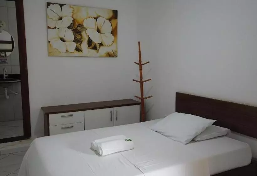 ペンション Pousada Casanossa