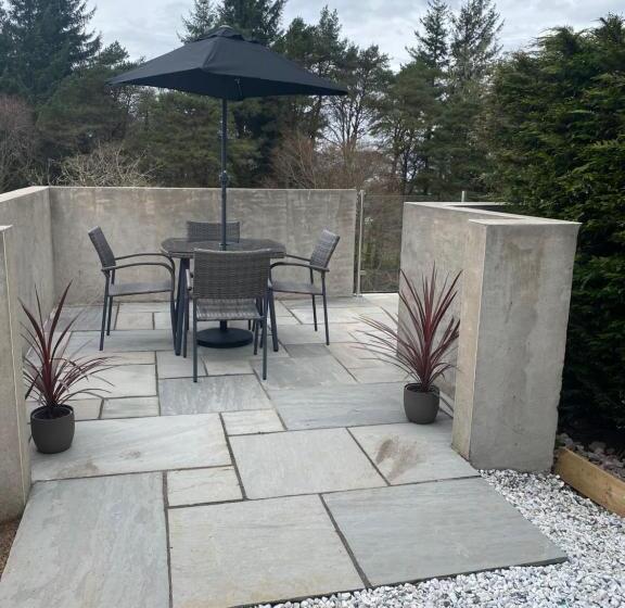 پانسیون Seòmar Beag