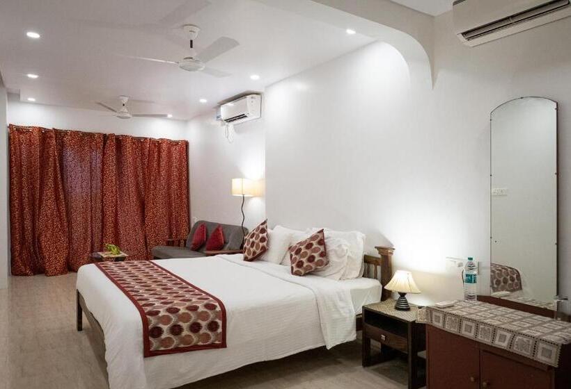 پانسیون Shanu S Seaside Inn A Guesthouse, 100 Metres To Candolim Beach