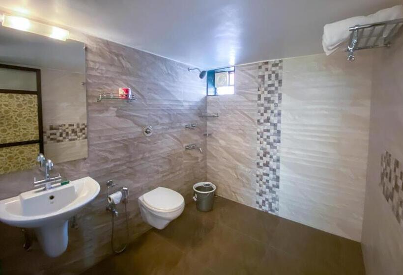 پانسیون Shanu S Seaside Inn A Guesthouse, 100 Metres To Candolim Beach