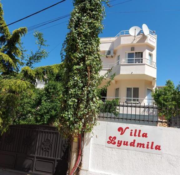 پانسیون Villa Lyudmila