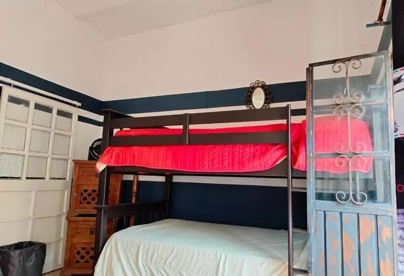 هاستل Barranca12
