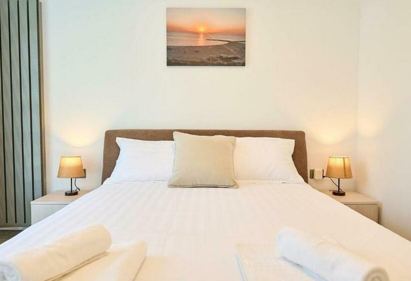 Apartamente Sunrise Tomis Villa