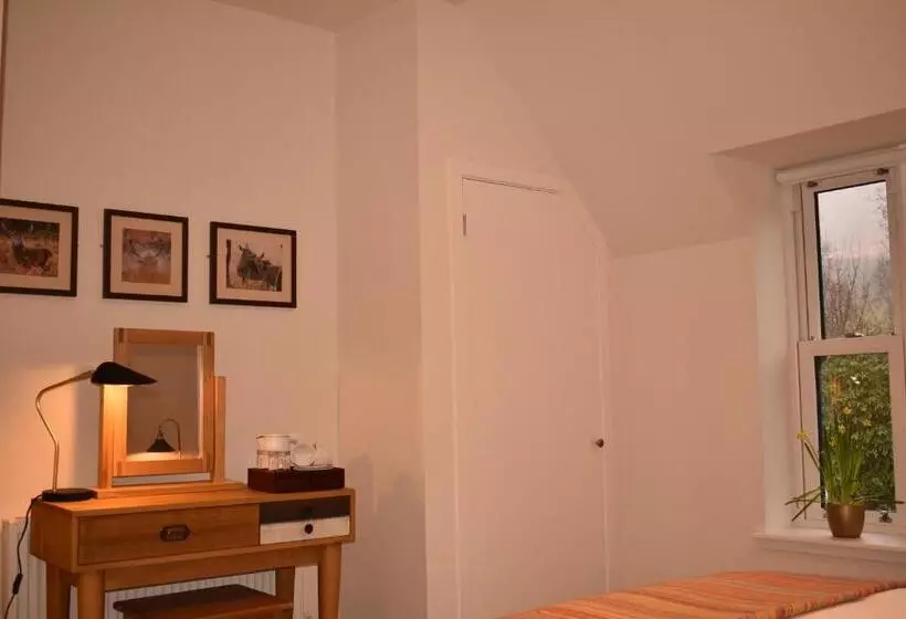 ベッドアンドブレックファースト Orchy Bank House