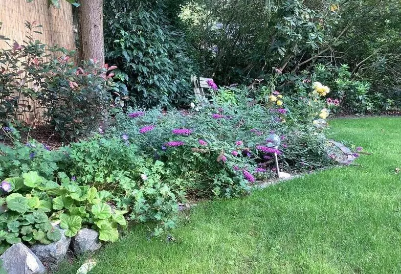 ベッドアンドブレックファースト T Greefsch Geluck