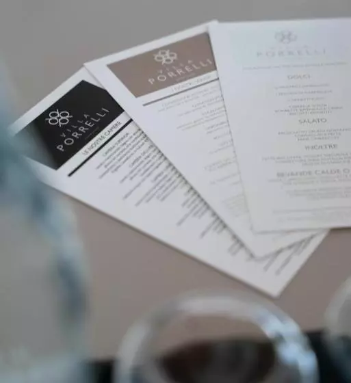 ベッドアンドブレックファースト Villa Porrelli Rooms & Spa Suite