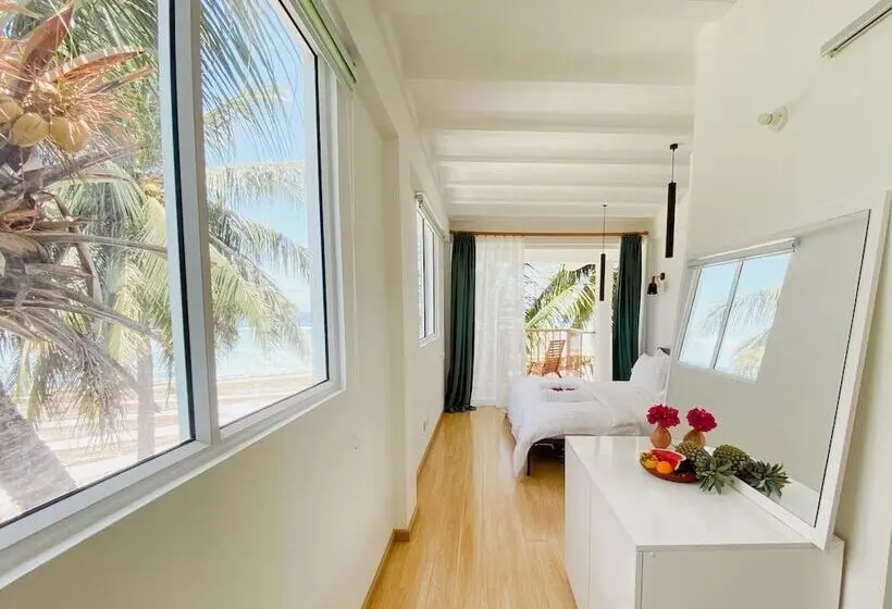 Hotelli Coral Inn