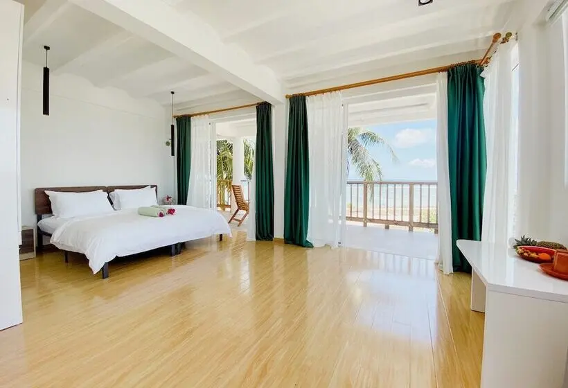 Hotelli Coral Inn