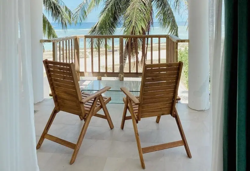 Hotelli Coral Inn