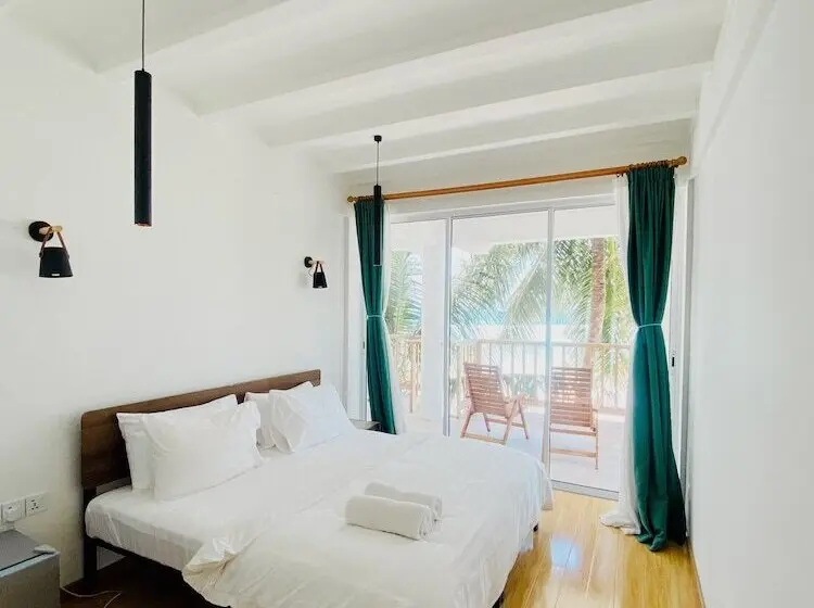 Hotelli Coral Inn