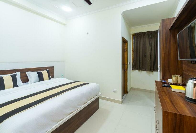 Hotel Luxmi Vilas Inn, Mussoorie