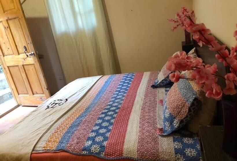 Hotel Refugio Cariguana