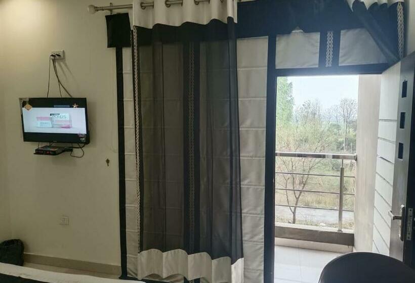 בית מלון כפרי Taj Delhites