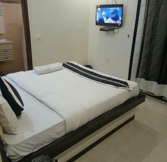 בית מלון כפרי Taj Delhites