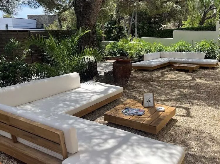 ホテル Villa Paradis