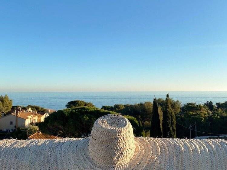 فندق Villa Paradis