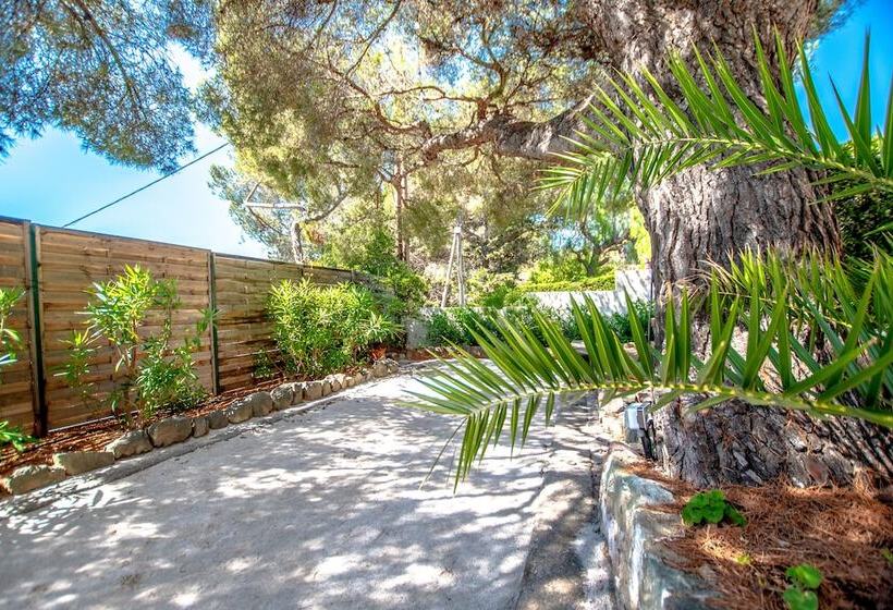 فندق Villa Paradis