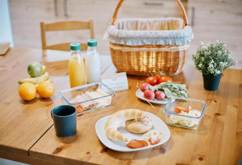 Пансион Munkácsy Villa Szekszárd