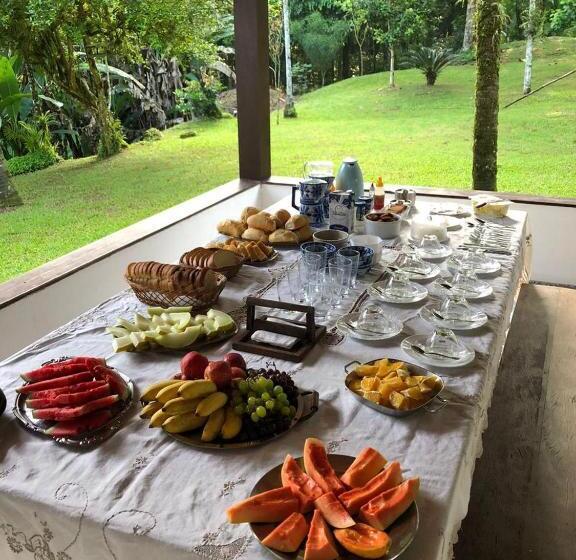 پانسیون Sítio Bagatelle Com Cachoeira E Piscina!