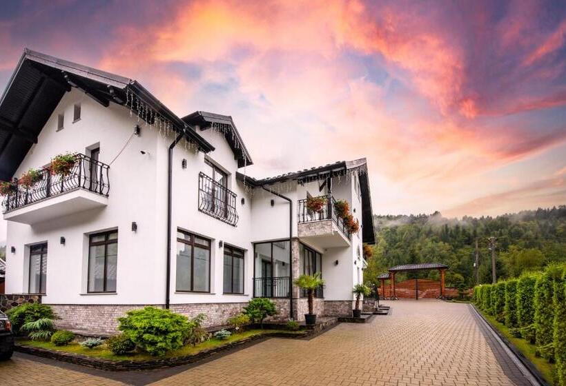 Pensiunea Paradisul Verde