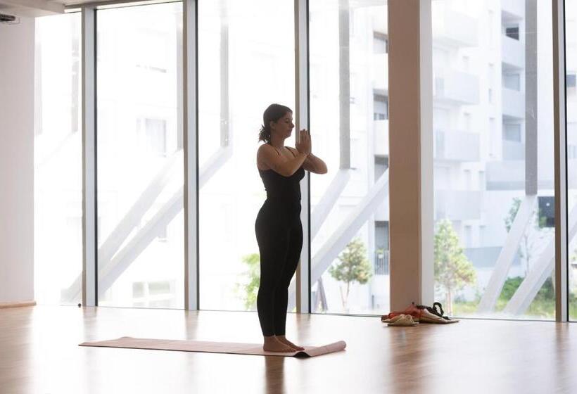 Ucpa Sport Station Hostel Paris