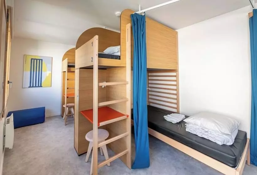 Ucpa Sport Station Hostel Paris
