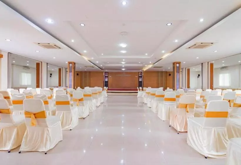 Urbanview Hotel Syariah Dapen Pontianak By Reddoorz