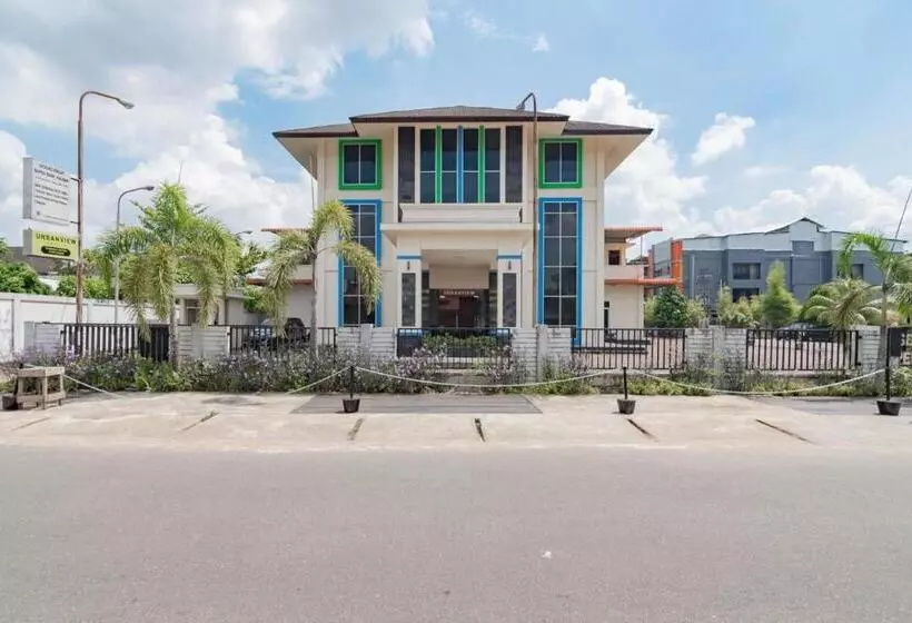 Urbanview Hotel Syariah Dapen Pontianak By Reddoorz