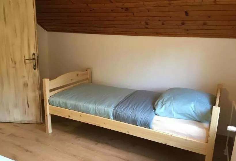 هاستل Dolar Rooms