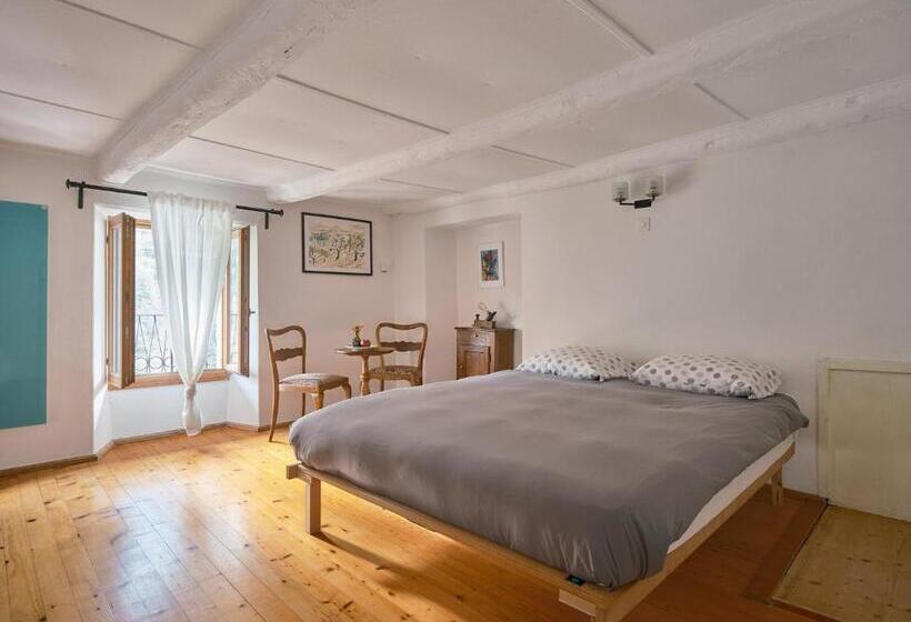 ユースホステル Osteria Grütli Con Alloggio