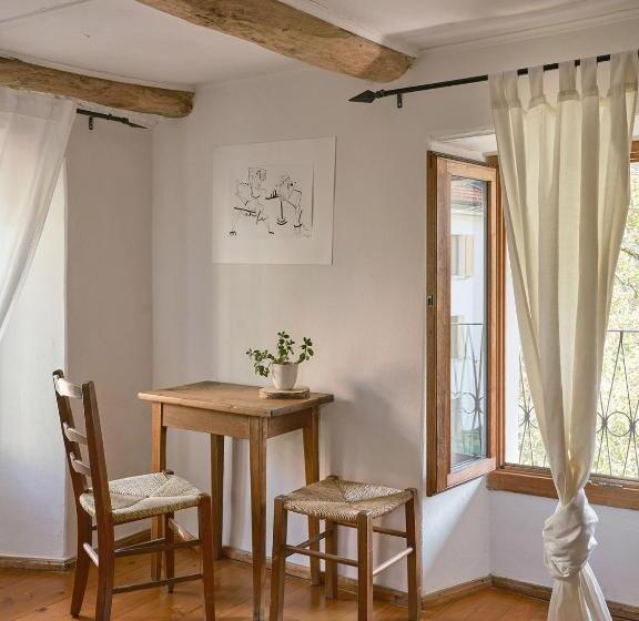 ユースホステル Osteria Grütli Con Alloggio