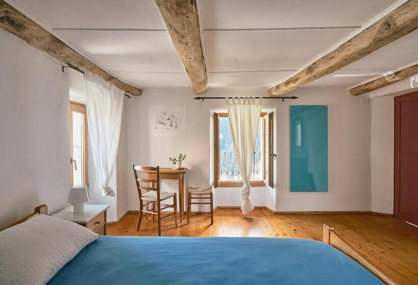 ユースホステル Osteria Grütli Con Alloggio